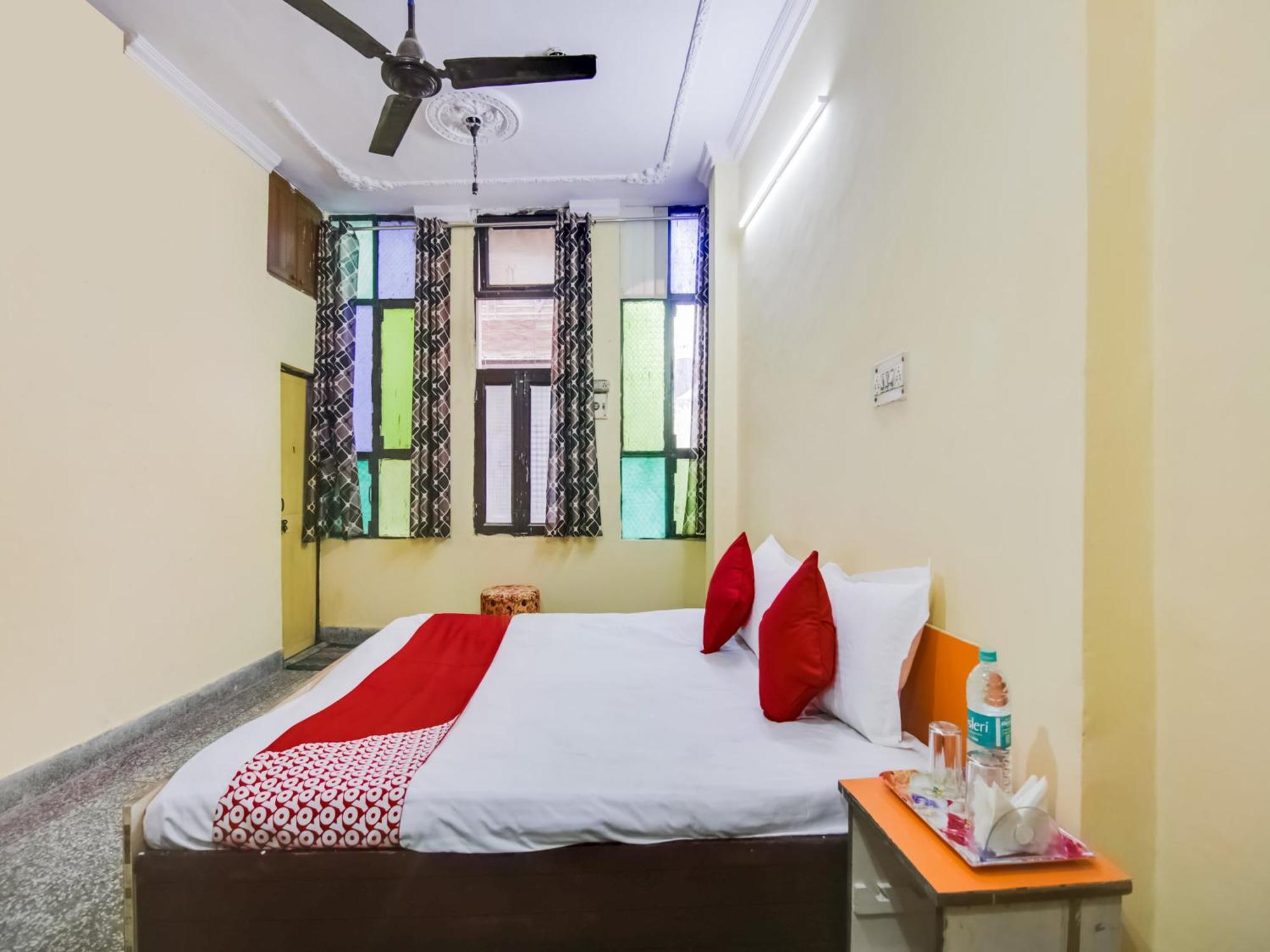 Hotel O Smart View Нью-Дели Экстерьер фото